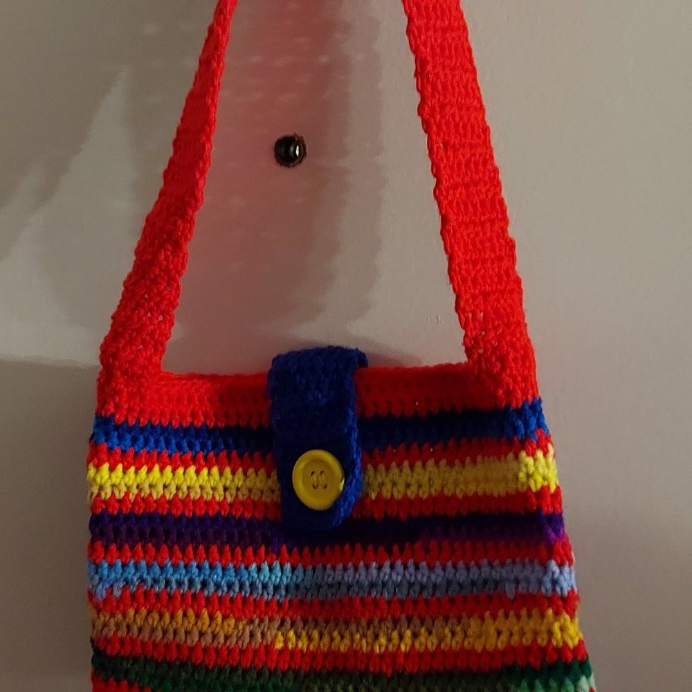 Box of Crayon Tote Bag, 11 inches wide, 8 inches deep, 16 inch strap, hand croch